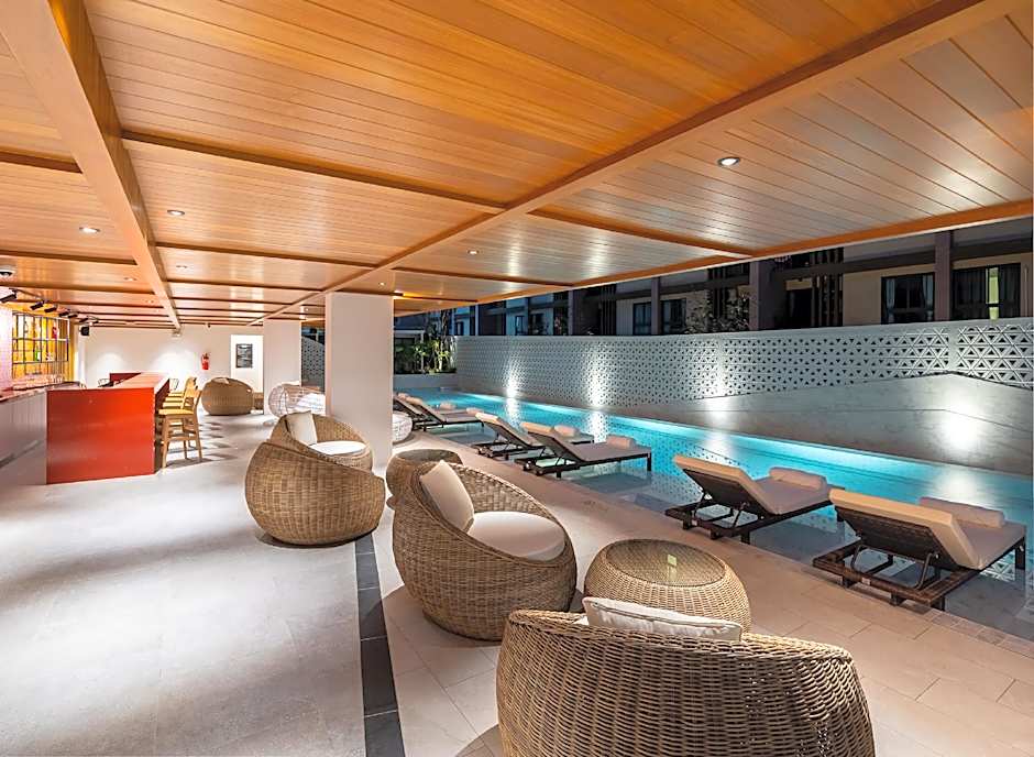 Travelodge Phuket Town