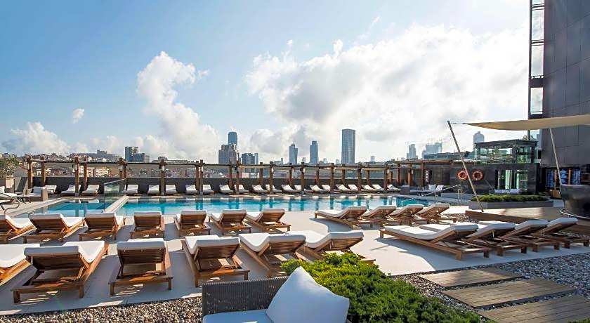 Hilton Istanbul Bomonti Hotel & Conference Center