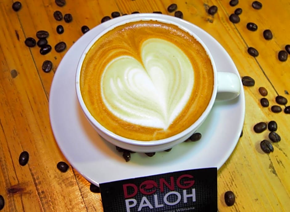 Dong Paloh Hostel