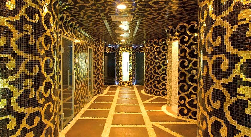 Grand Regency Doha, Trademark Collection by Wyndham