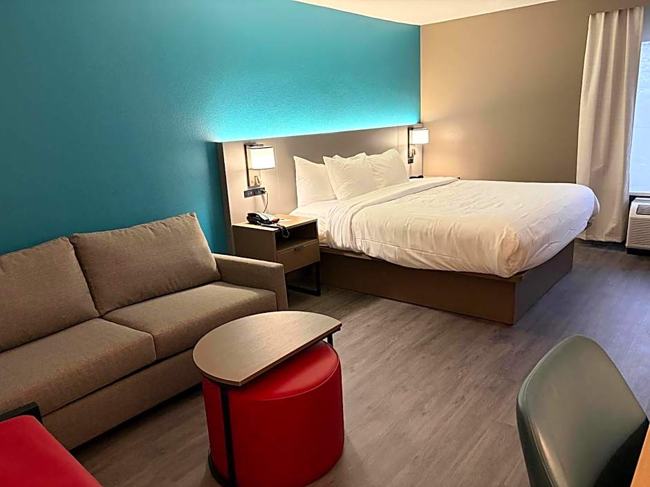 Comfort Inn & Suites