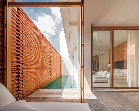 One Bedroom Pool Suite