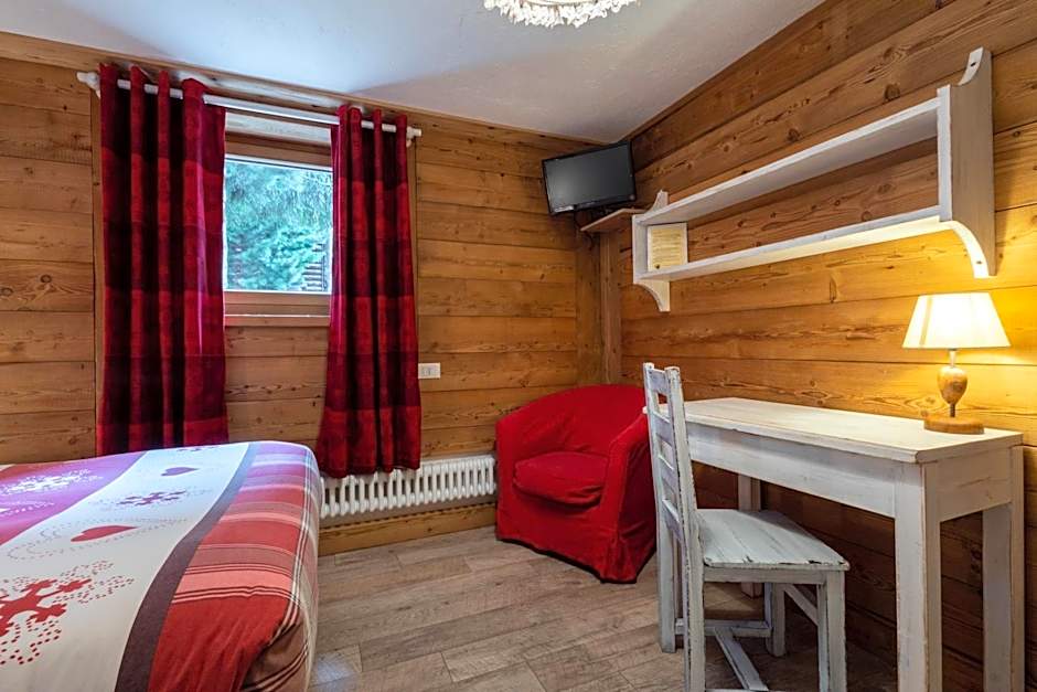 Hotel Petit Dahu - Chambres et Restaurant