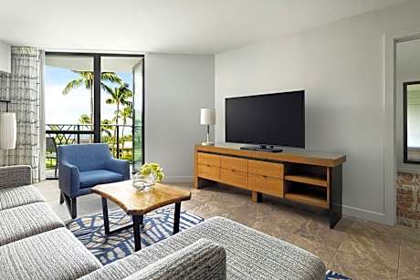 Suite, 2 Bedrooms, Balcony (Mobility Accessible, Roll-In Shower) (2 Double Beds)