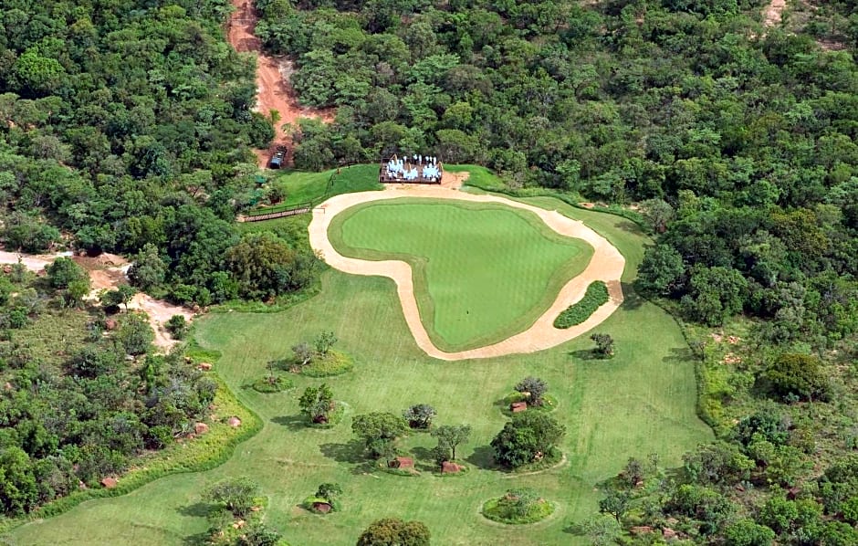 Legend Simba Safari - Legend Golf Safari Resort
