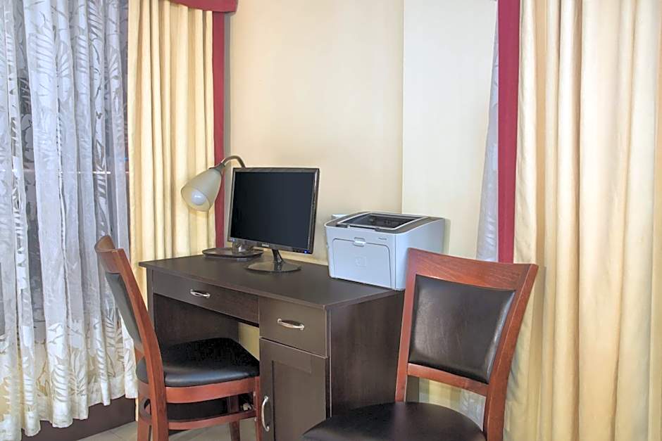 Days Inn by Wyndham Florida City