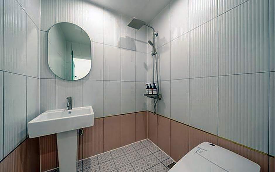 Incheon Unseodong DK Airport Hotel