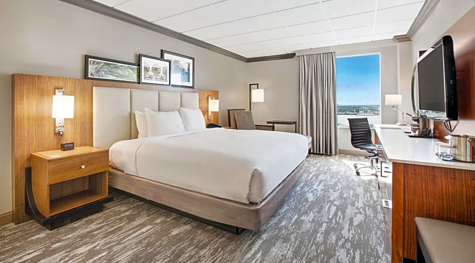 DoubleTree by Hilton New Orleans