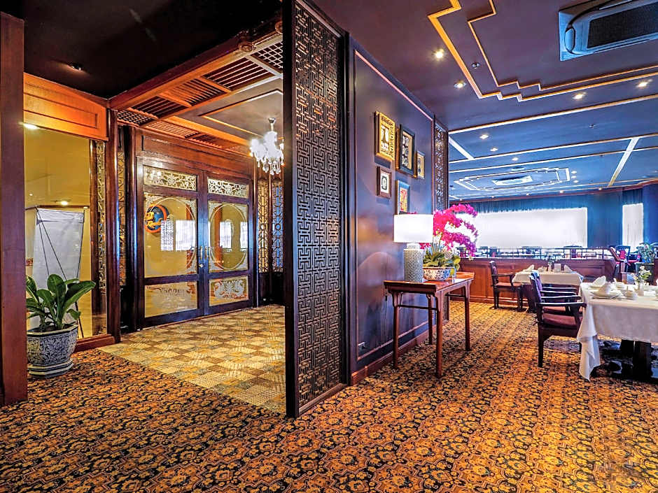 Royal Phuket City Hotel