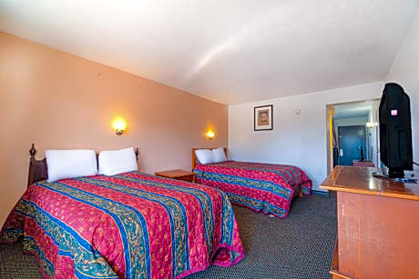 4 Full Beds