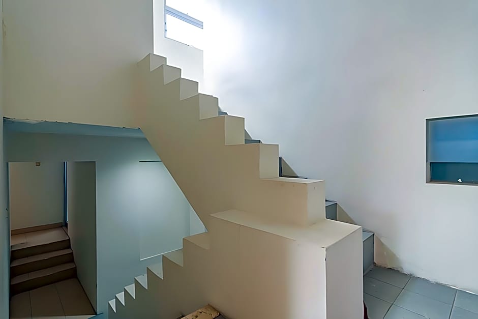 KoolKost near Simpang Dago 2 (Minimum Stay 6 Nights)                                            