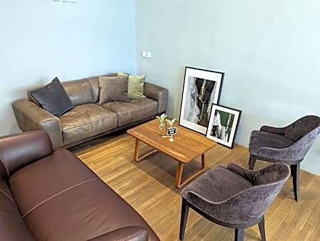 Woodstory Boutique Hotel