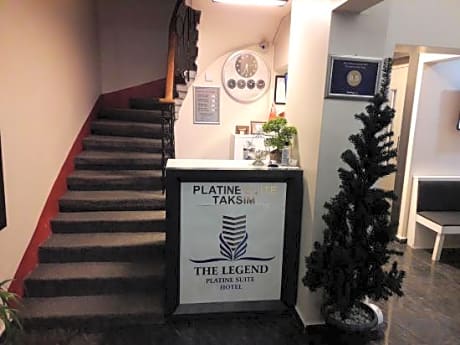 The Legend Platine Suite