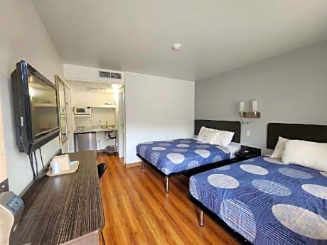 Superior Queen Room