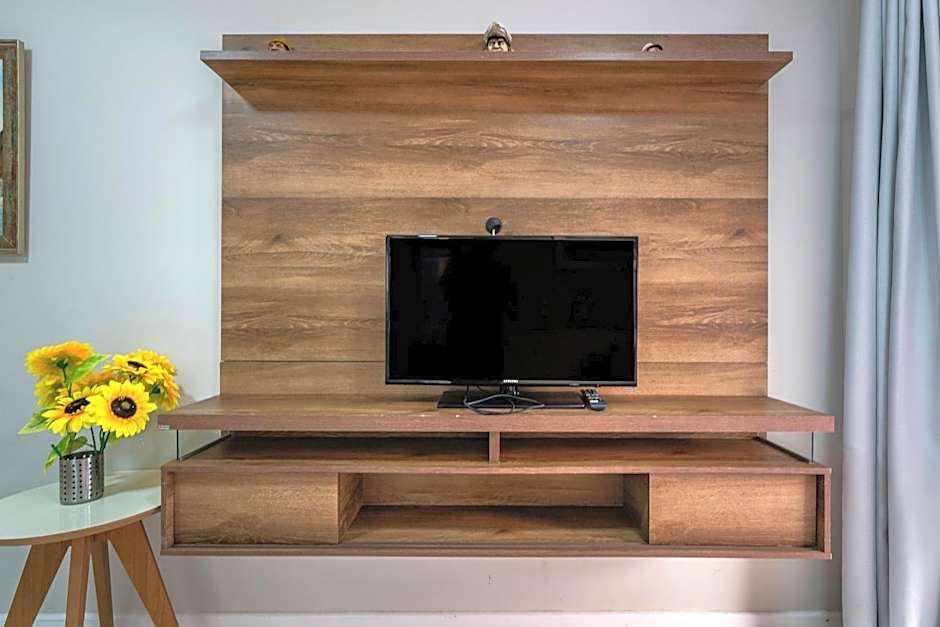 A02 - Estrela do Mar 403 A - Centro de Bombinhas - 30m do mar - Ótima localização