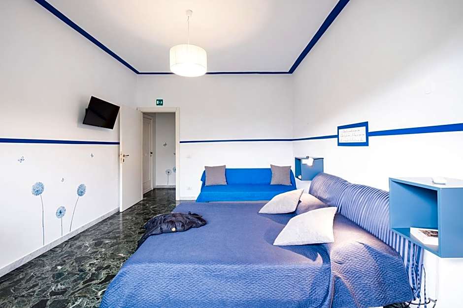 Take It Easy Roma Guest House