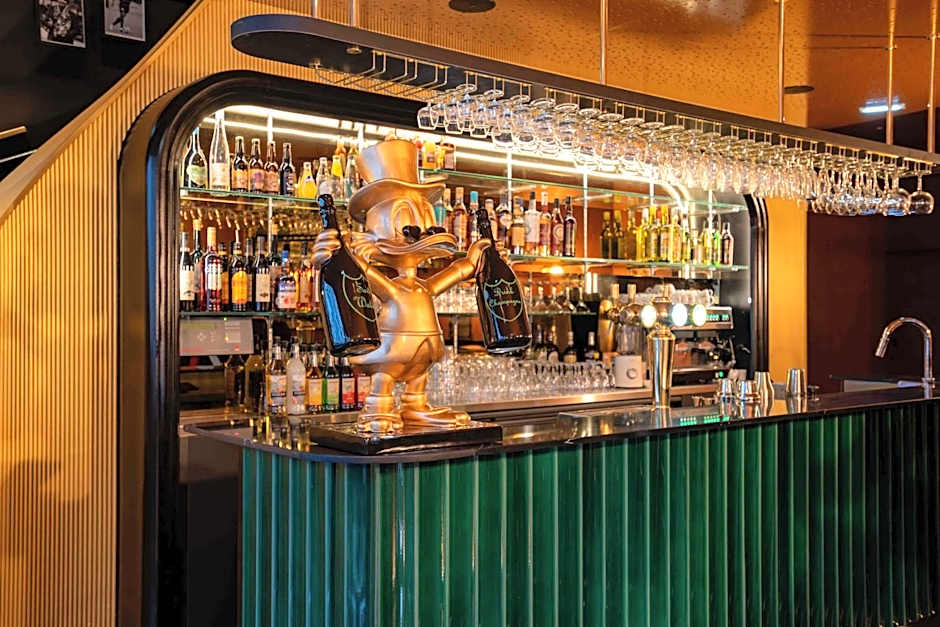 Hôtel et Restaurant Le Regina