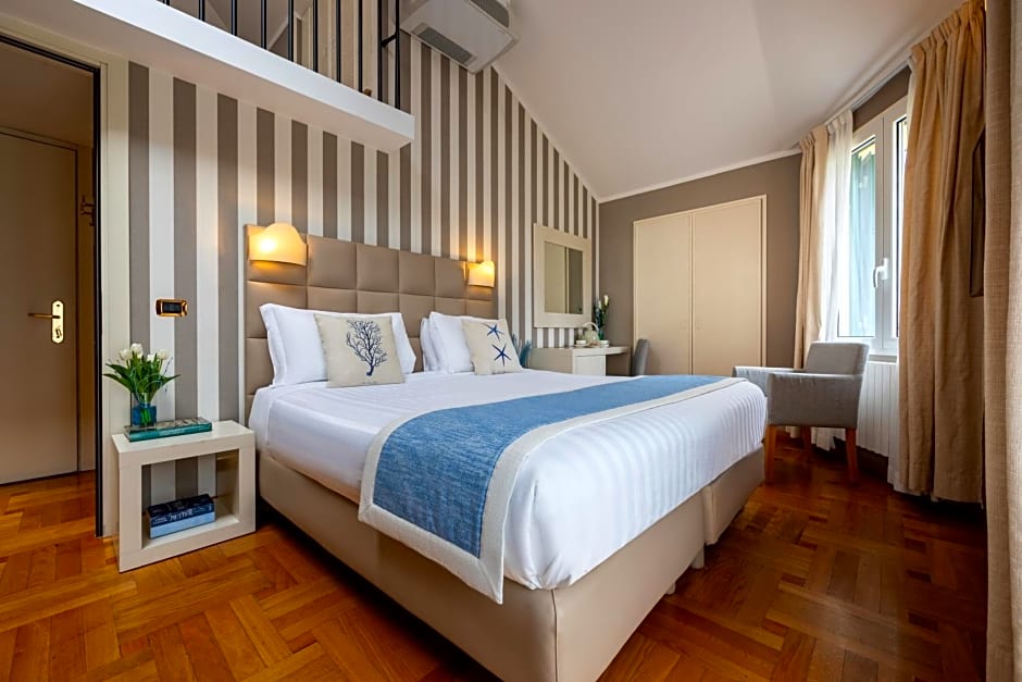 Hotel Metropole