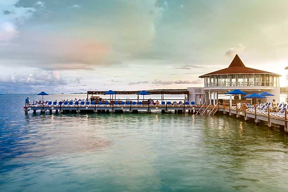 Decameron Aquarium - All Inclusive