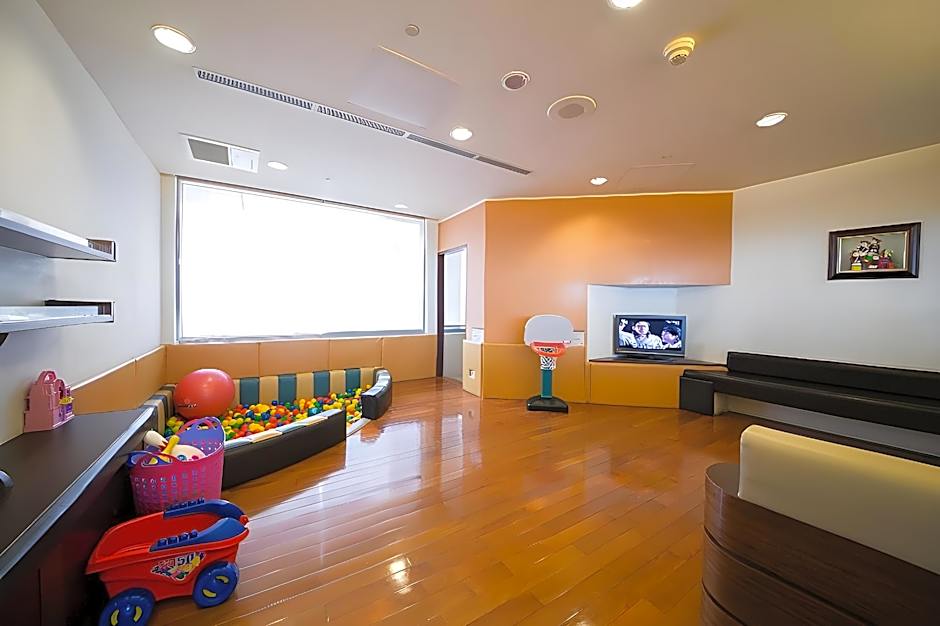 Evergreen Plaza Hotel