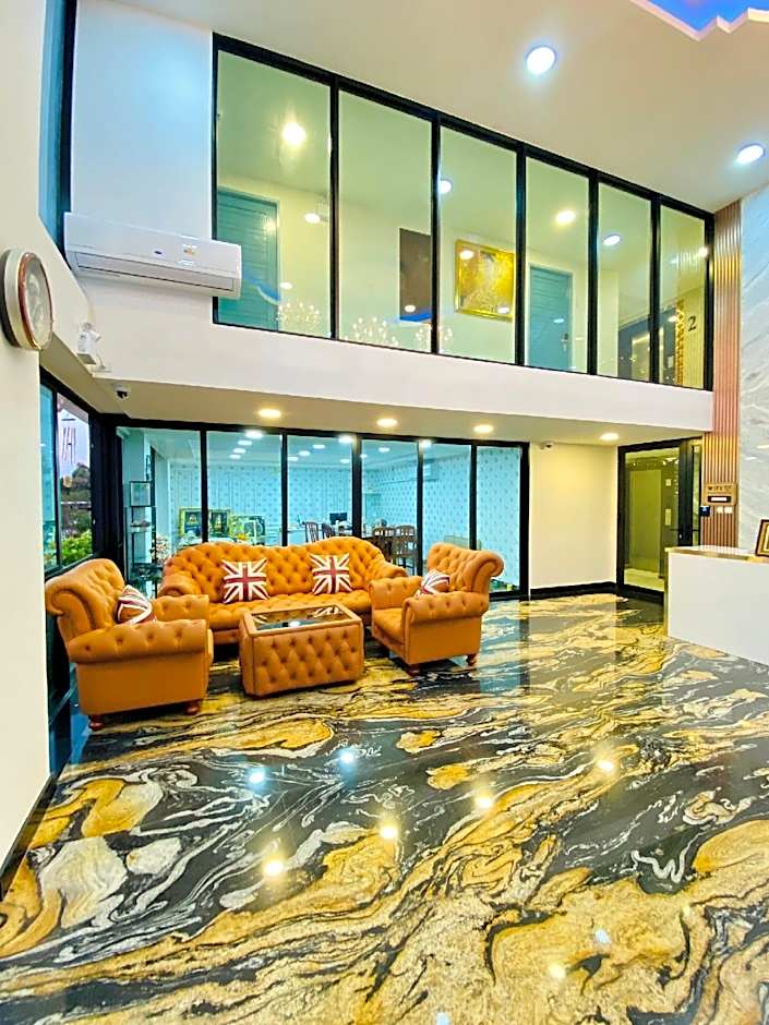 Arunsakhon luxury condo