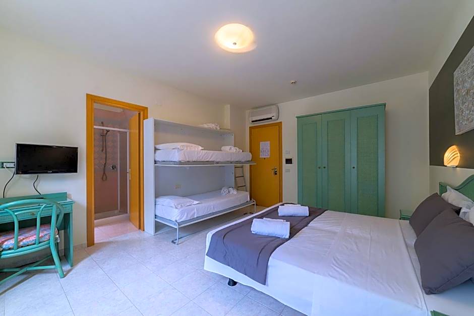 Hotel Airone