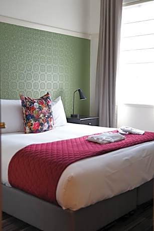 Standard King Room, Shared Bathroom