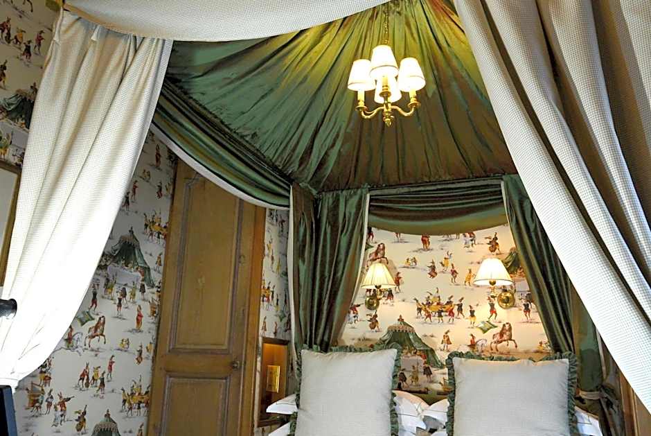 Hotel Duc De St-Simon