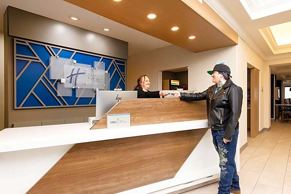 Holiday Inn Express and Suites Missoula By IHG