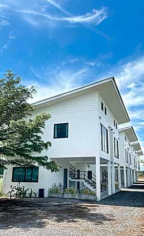 Z-Beach Resort