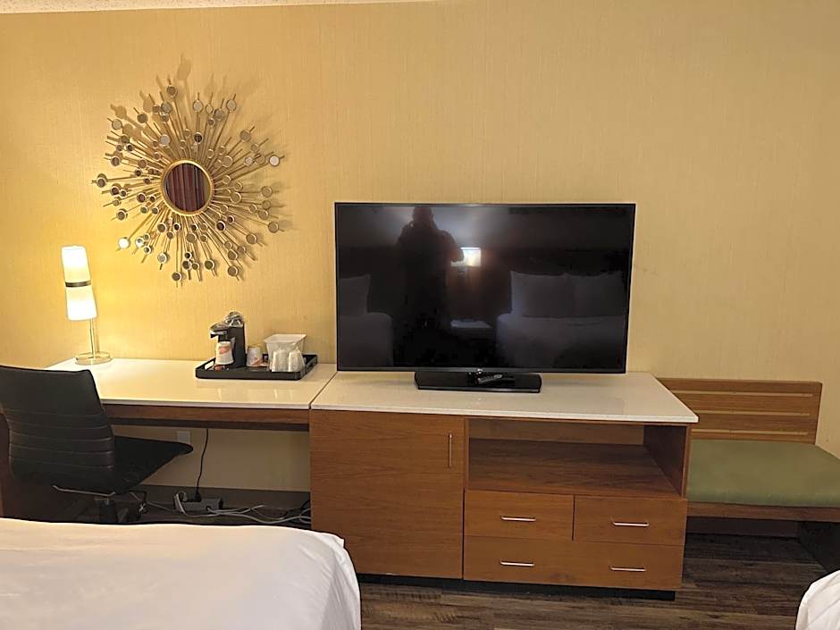 Quality Inn and Conference Center Greeley Downtown