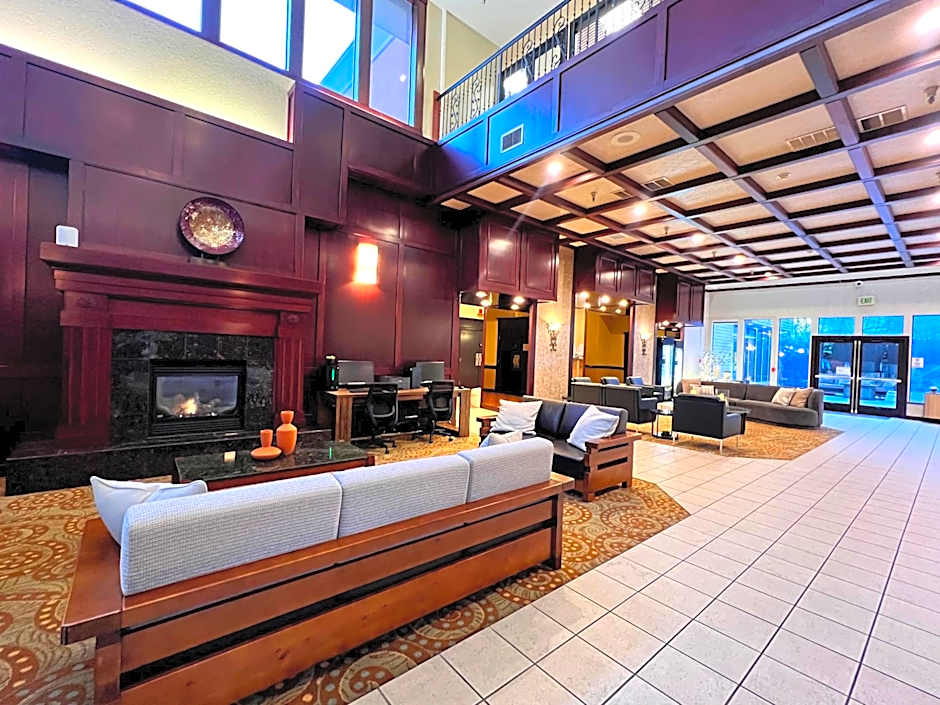 Ramada by Wyndham Tukwila Southcenter
