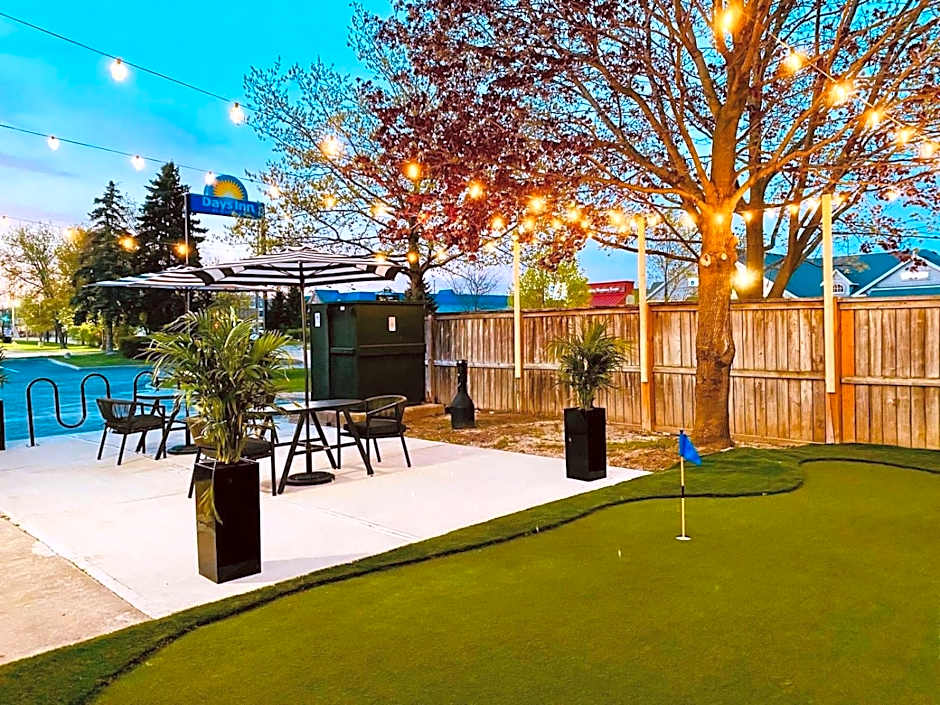 Days Inn by Wyndham Stouffville