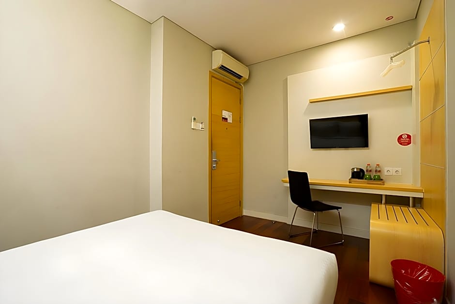 Life Hotel Stasiun Kota Surabaya