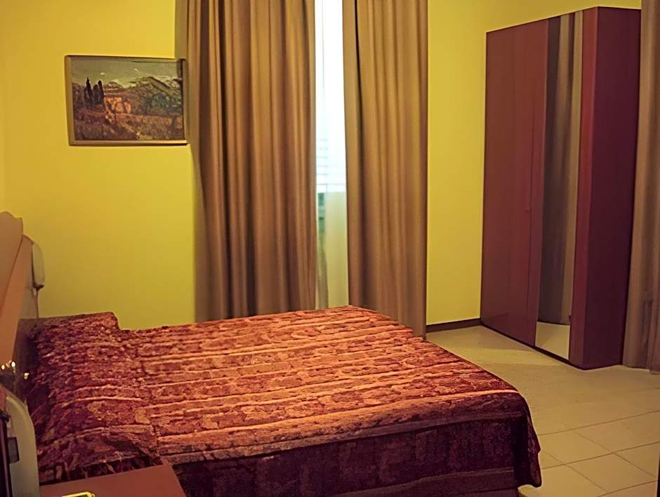 Hotel Innocenti