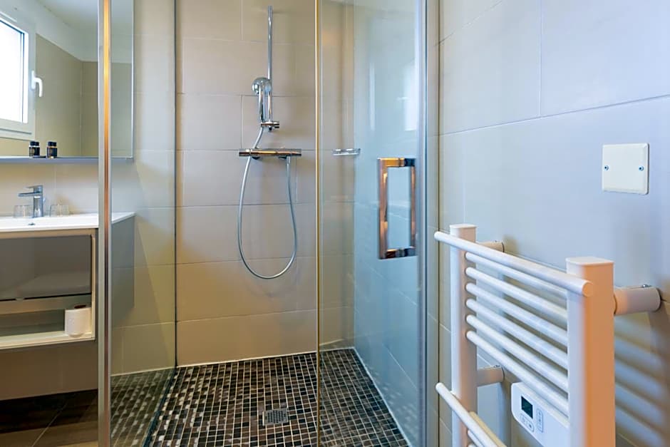 Hôtel CASABELLA Cannes Mouans Sartoux