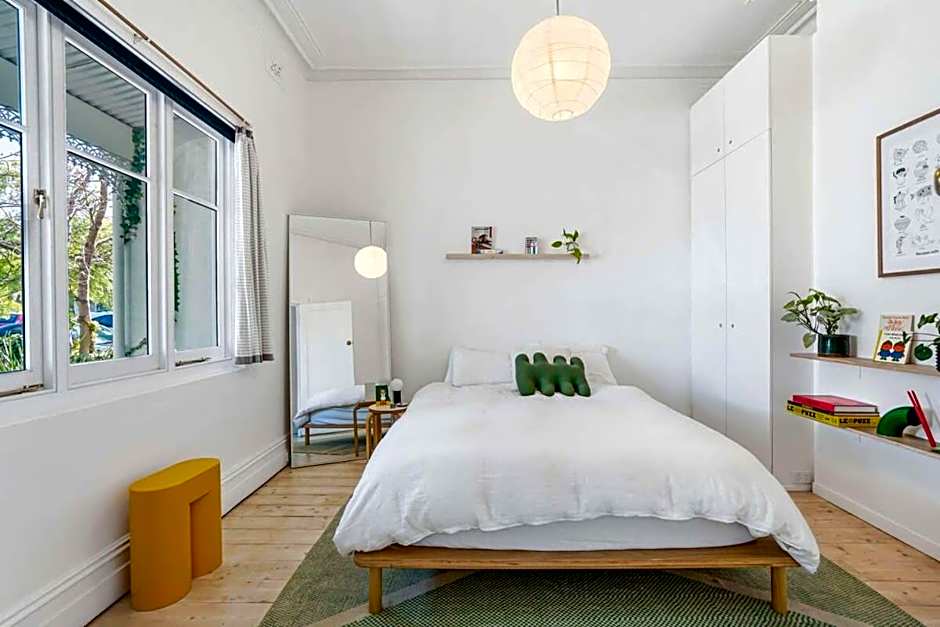 A Designer Terrace House by Edinburgh Gardens