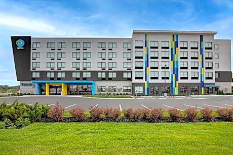 Tru by Hilton Toronto Airport West