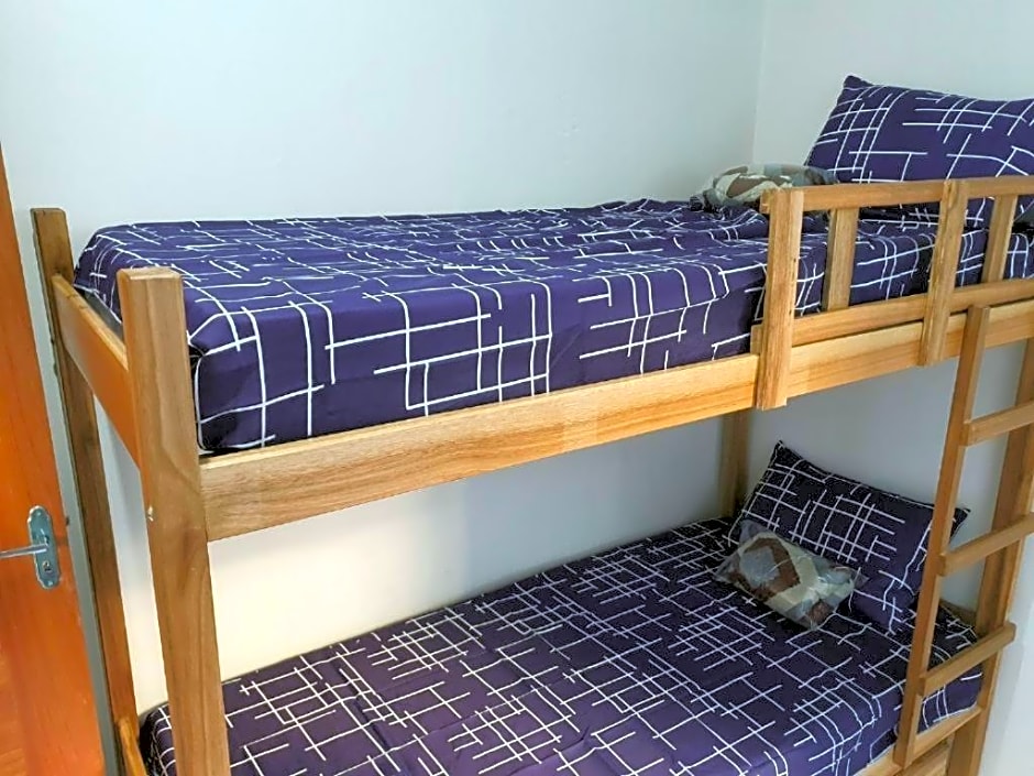 C&R Hostel Residencial