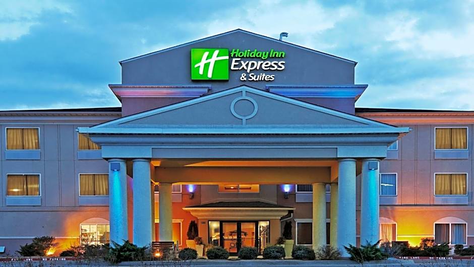 Holiday Inn Express Hotel & Suites Chickasha By IHG