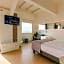 Hotel Lux