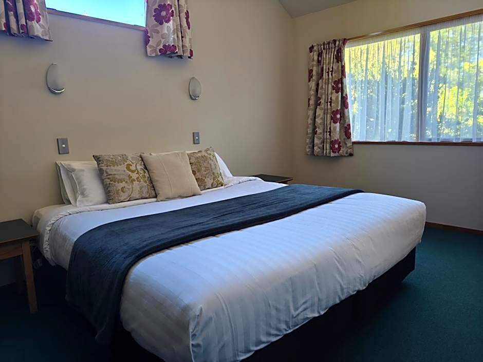 Aspen Lodge Motel