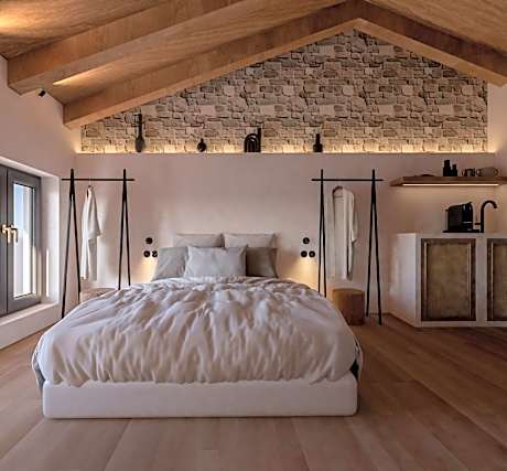 12 PYLES Living History