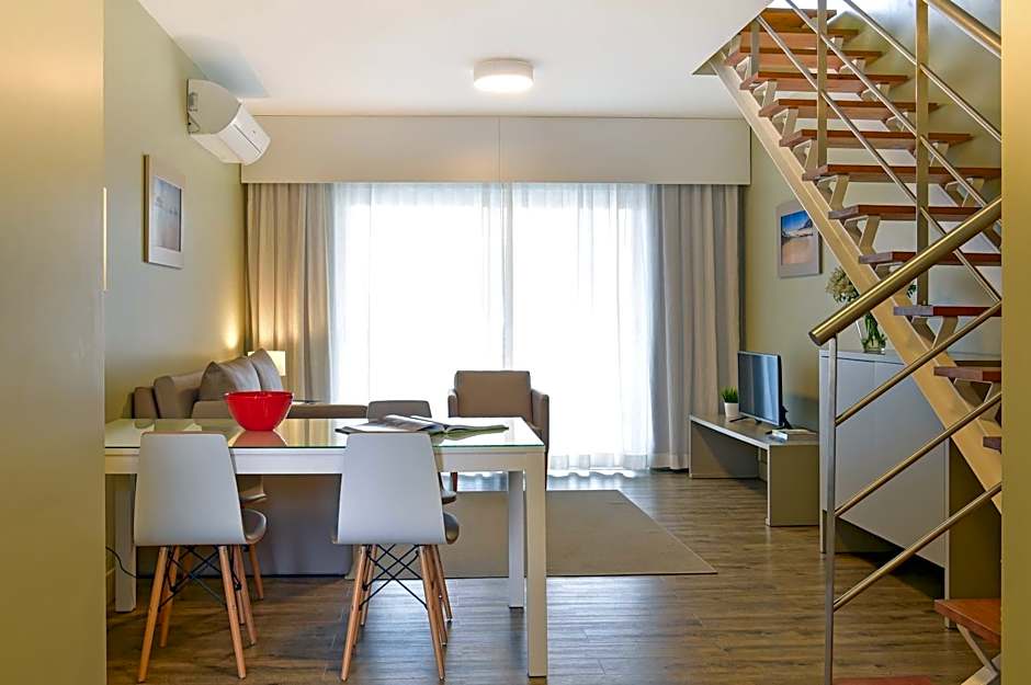 Aqualuz Lagos by The Editory