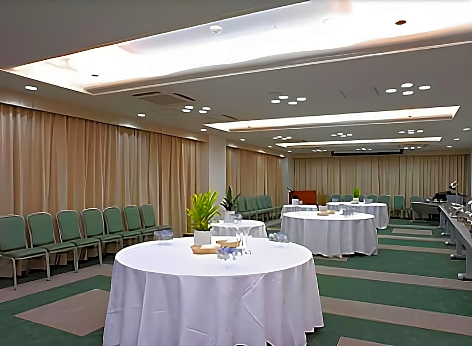 Kuretake Inn Okayama