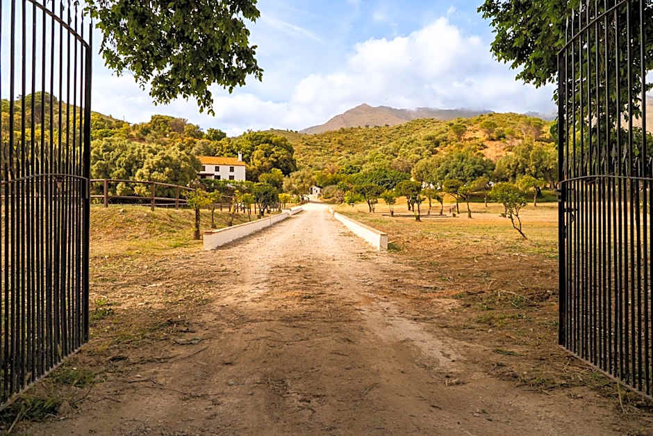 Finca Santa Teresa, Casa Granada