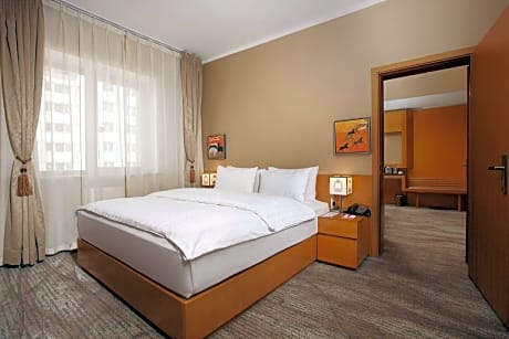 Executive Room with Two Twin Beds