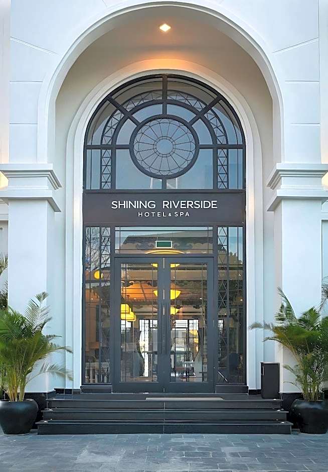 Shining Riverside Hoi An Boutique & Spa