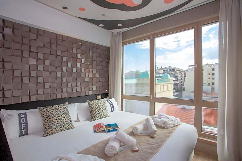 Kubic Athens Smart Hotel