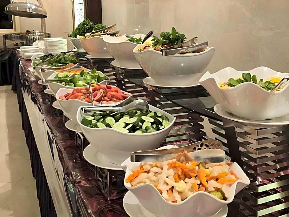 Al Ebaa Hotel